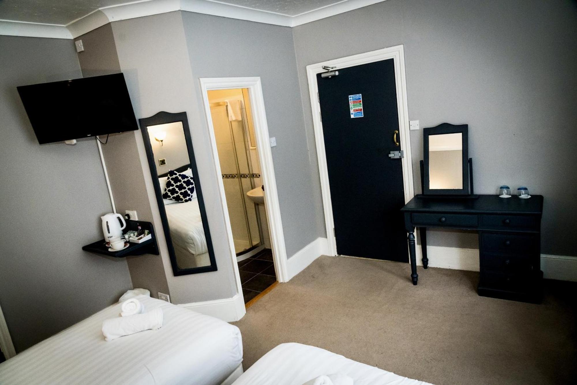 The Brunswick Hotel Shanklin Room photo
